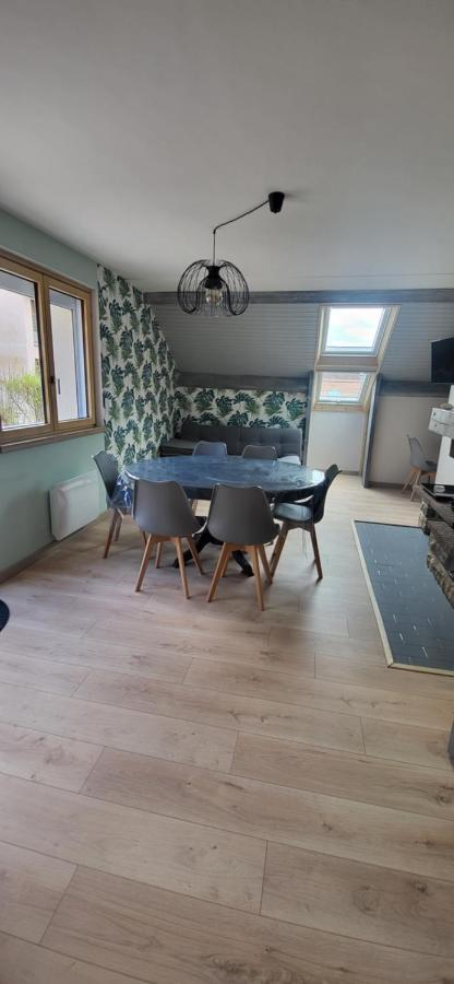 La Plante, Tendance Et Design Ornans Exteriör bild